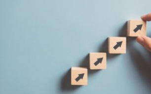 Devenir coach en entreprise en France : quelles étapes ? Devenir coach en entreprise en France : quelles étapes ?