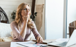 Comment choisir sa formation en psychothérapie en Belgique quand on souhaite une approche concrète ?