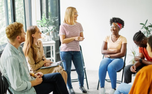 Formation en thérapie brève systémique en France : devenez praticien avec l’approche stratégique de Virages